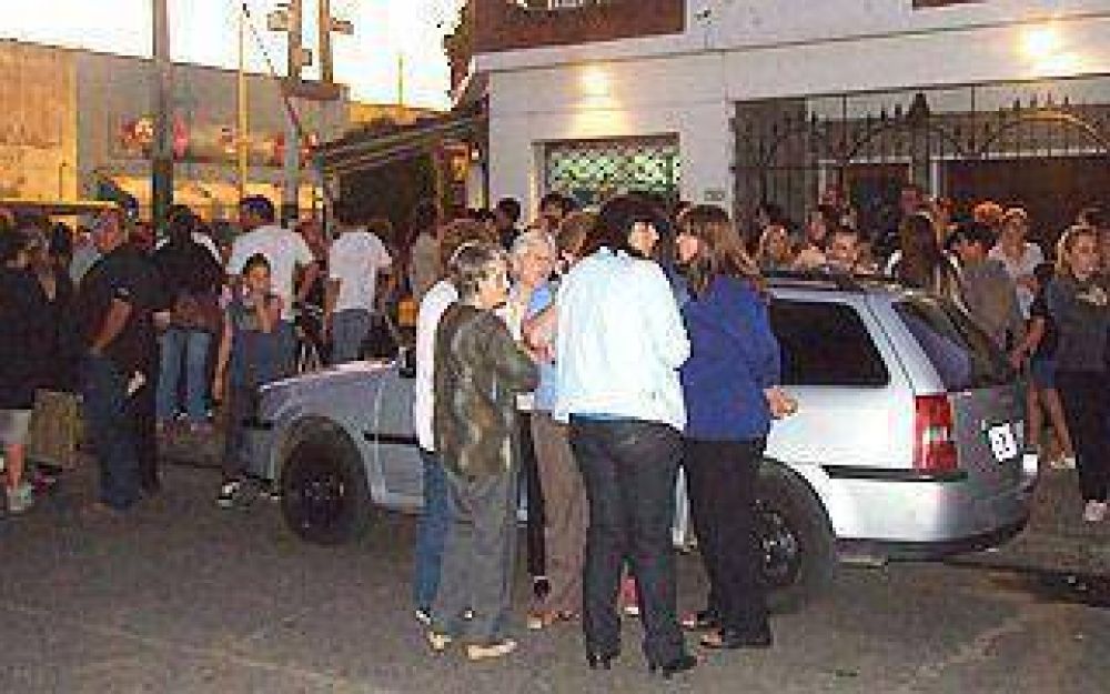 Familiares y amigos marcharon para pedir justicia por Alejo