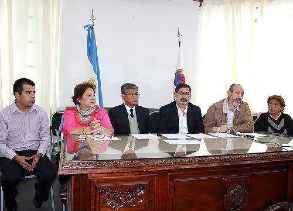 La Municipalidad lanz� la �Encuesta de Desarrollo Econ�mico� en el sector comercial y econ�mico