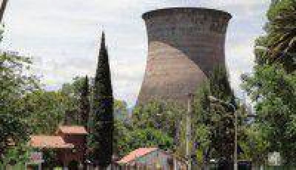 Ocho trabajadores, uno grave, resultaron heridos en una explosi�n en Aceros Zapla