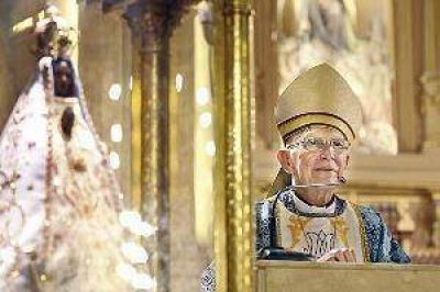 Misa de Jueves Santo: El obispo Polti inst� a "tener un gran amor a la Eucarist�a"
