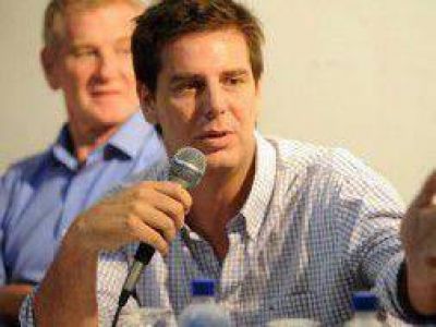 Campa�a electoral: Tras la denuncia de Grana, Atanasof indic� que los quieren censurar