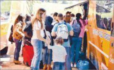 Masivo movimiento de pasajeros en la terminal de �mnibus de Posadas