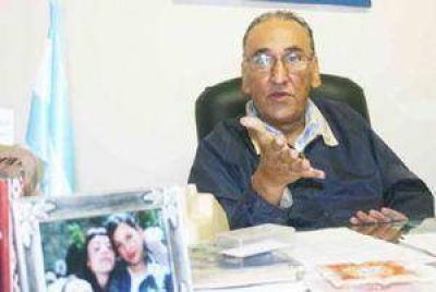  Polic�a Comunal: para el �Movimiento Octubres� la decisi�n de Pulti es �revolucionaria�
