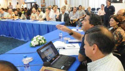 Capitanich anunci� ayuda integral para el barrio Toba