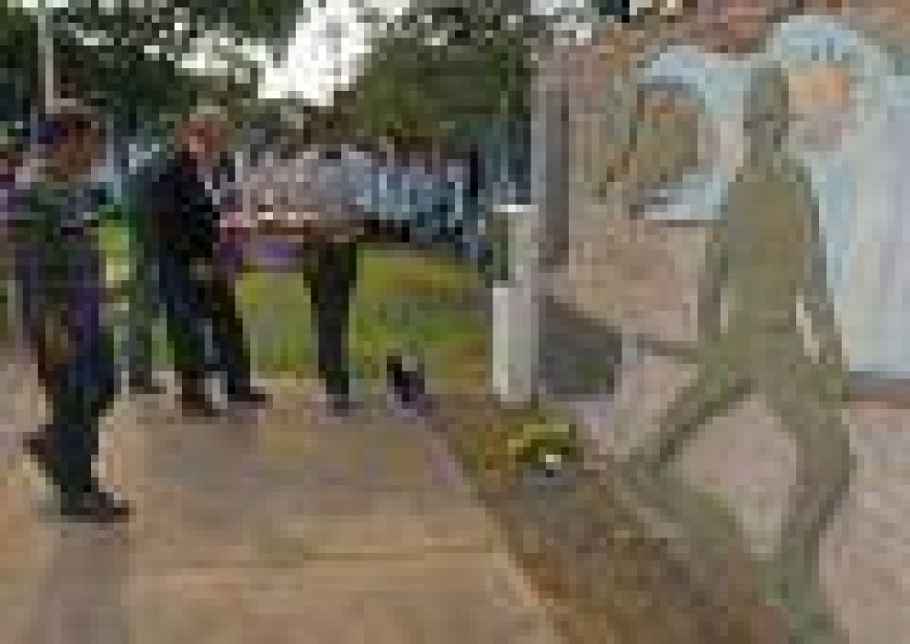 Se prepara el acto en conmemoraci�n del "D�a del veterano y de los ca�dos en Malvinas"	 	 	 