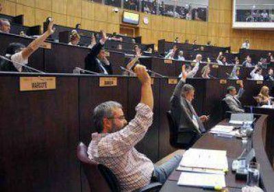 Hay 2 mil leyes que no se aplican 