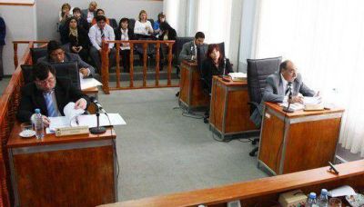 Poco avance del proyecto: �Nos llama la atenci�n que duerma en escritorios�
