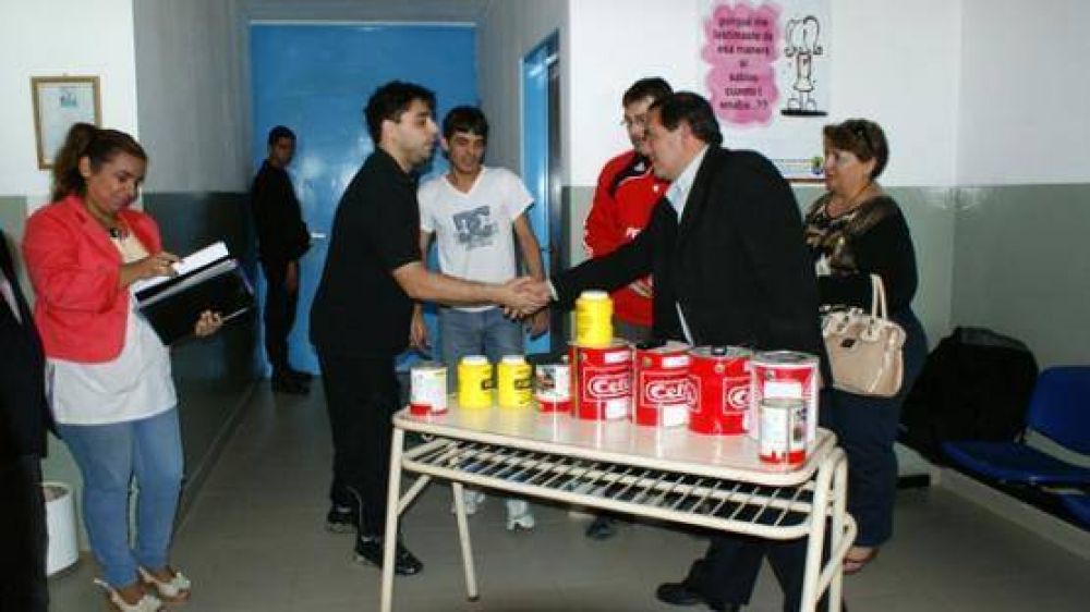Municipio colabora con personas privadas de su libertad