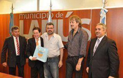 Ya se realiz� el sorteo: cuatro ex combatientes viajar�n a Malvinas