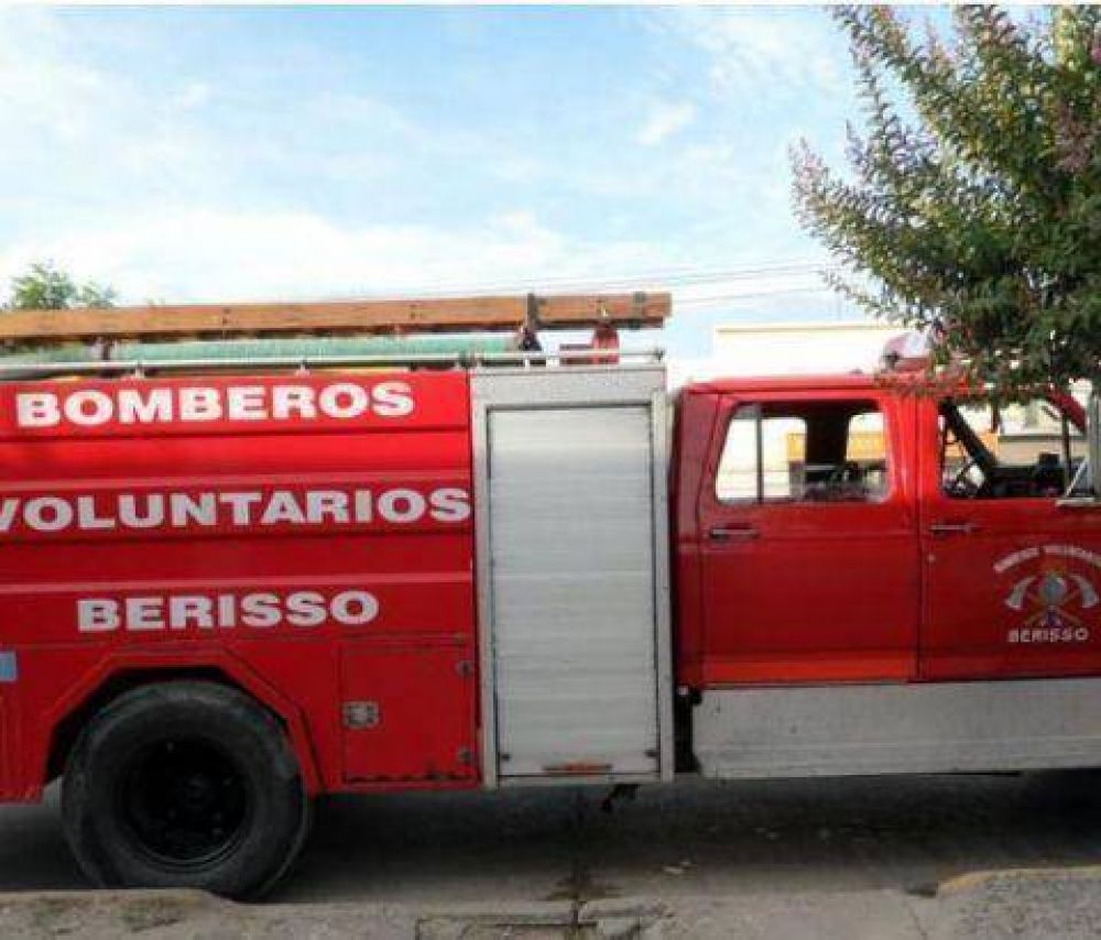 Dos ni�os debieron ser internados tras un principio de incendio