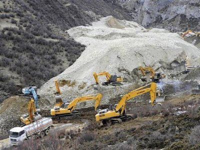 T�bet: 83 mineros sepultados por deslizamiento