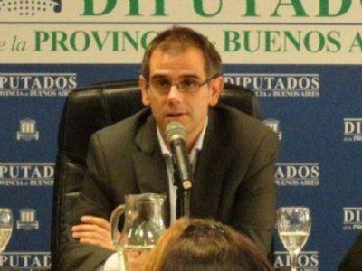 Los platenses y la telefon�a celular: "Hicimos una actuaci�n de oficio intimando a la empresa Movistar", dijo Daoud
