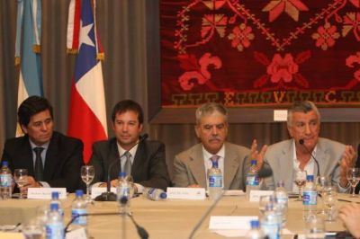 Esperan iniciar en abril la licitaci�n de Agua Negra