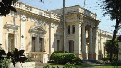 Disconformes, los docentes universitarios preparan nuevos paros