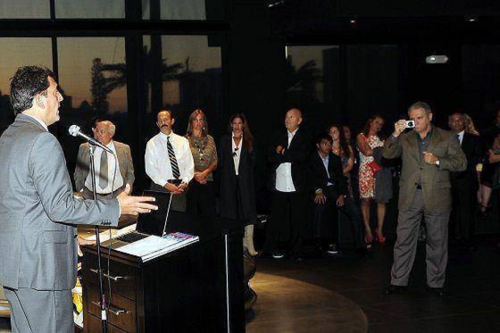 Massa disert� en un seminario de Negocios Inmobiliarios en EEUU