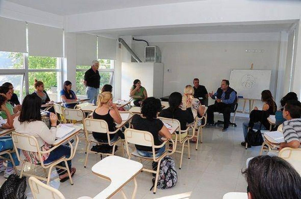 Ofrecen m�s de 80 capacitaciones gratuitas para los vecinos de Tigre  