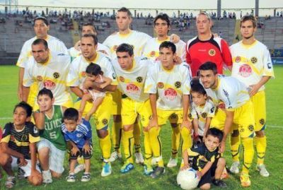 Policial gan� 2-0 y qued� a 1 punto de la clasificaci�n