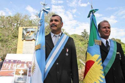 ACTO POR EL DIA DEL VETERANO Y LOS CAIDOS EN MALVINAS