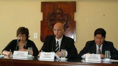 Concejo:Disponen el pago de la asistencia perfecta a obreros municipales 