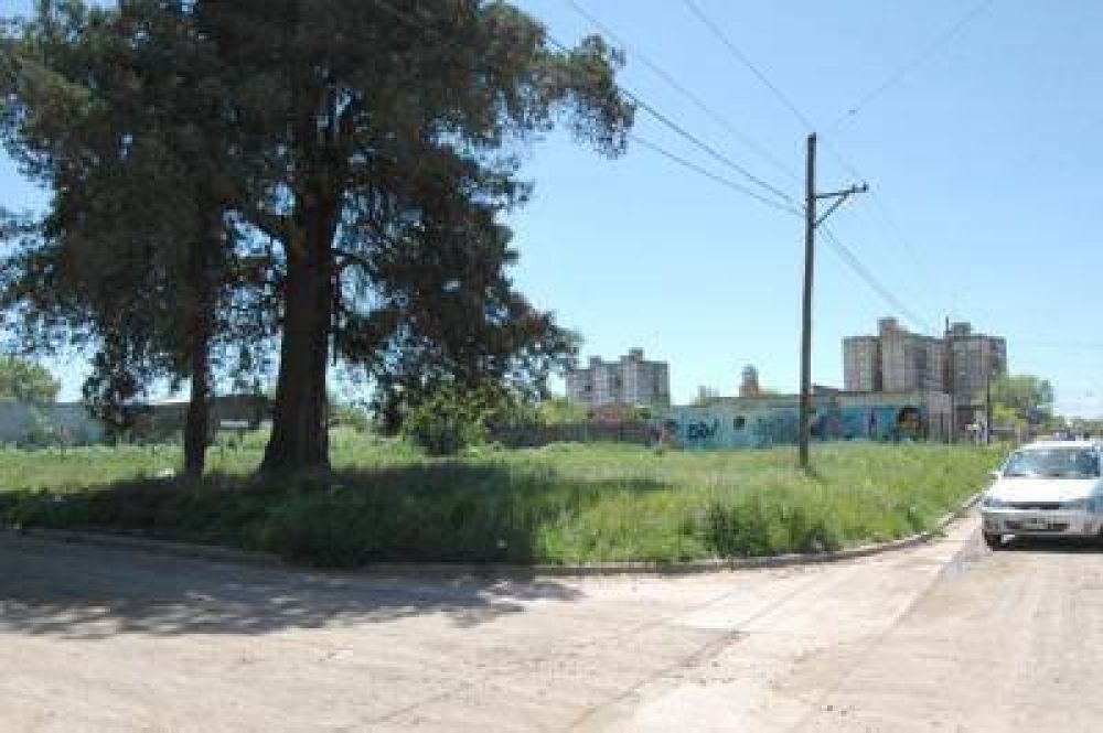 Siguen las quejas por los lotes bald�os