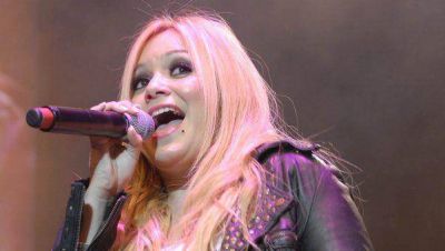 �Karina se fue para terminar con la mala onda que le tiran�
