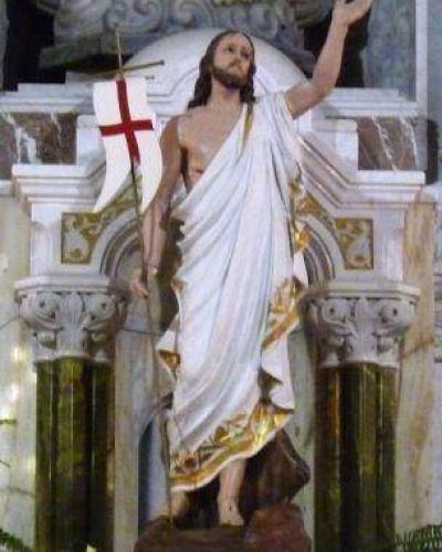 Con la Vigilia se recibi� la Pascua