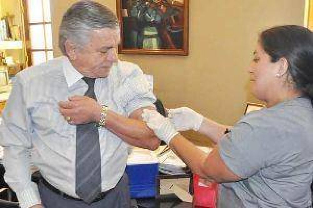 La Municipalidad de la Capital vacuna contra la gripe