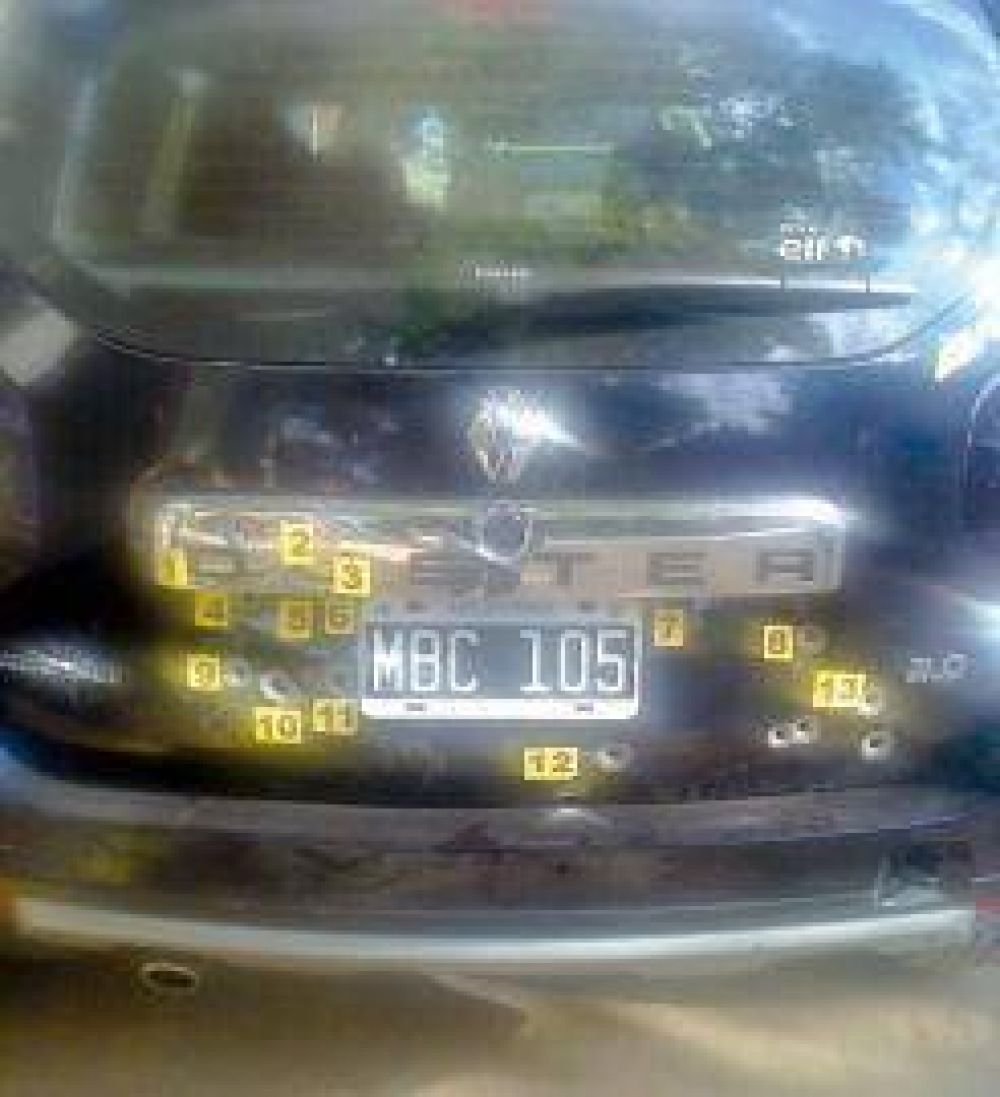 Atacan a balazos a una camioneta de la AFIP
