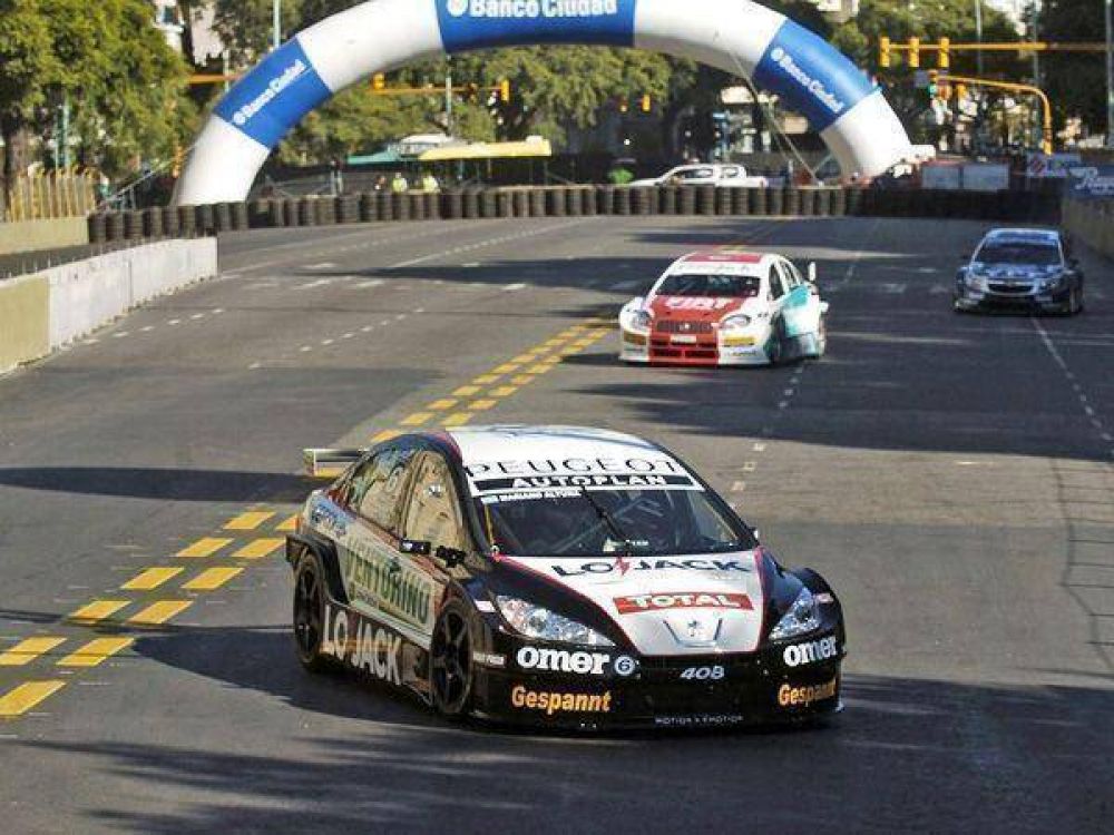 S�per TC2000: Altuna larga primero en el callejero de Buenos Aires