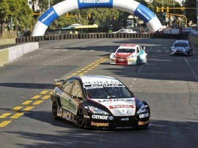 S�per TC2000: Altuna larga primero en el callejero de Buenos Aires