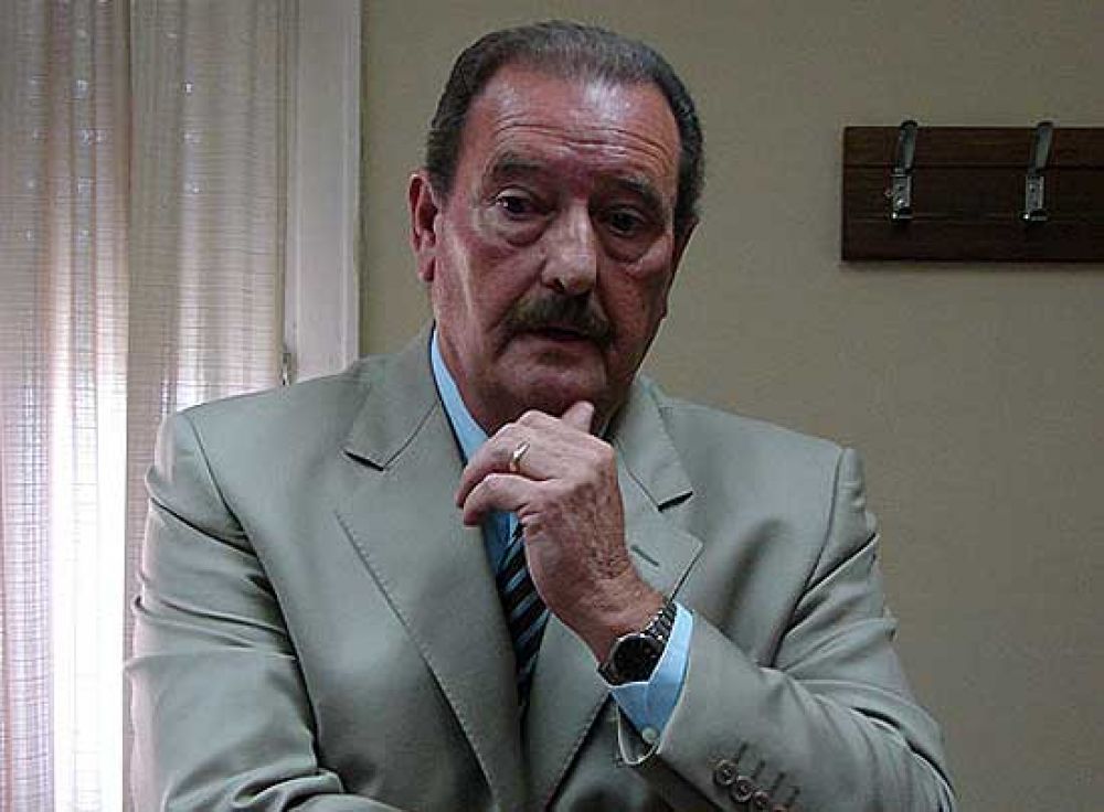 Eduardo Serradell ya no es m�s el Fiscal General de Azul