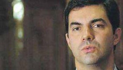 Urtubey ya no es prescindente y dijo que votar� al senador