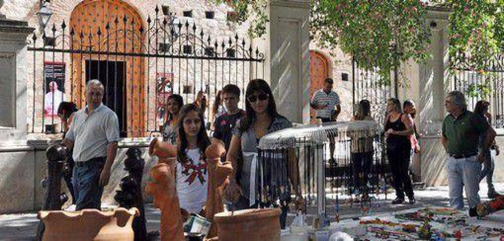 Los turistas dejar�an $3.480 millones en econom�as regionales