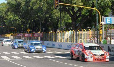 Madres del Dolor contra el TC2000 callejero