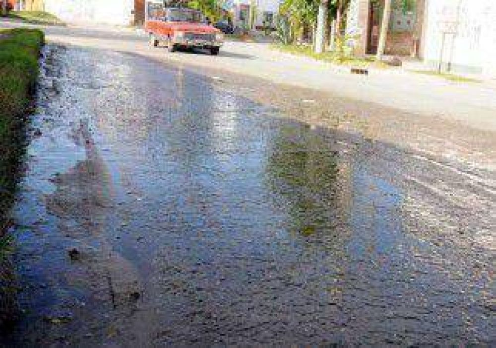 La ciudad tiene p�rdidas de agua que ya acumulan hasta 25 a�os 