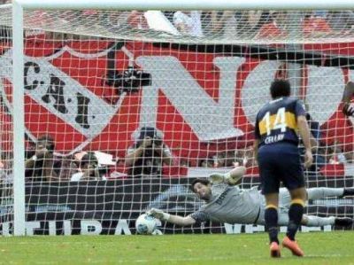 Independiente y Boca igualaron 1 a 1 en Avellaneda