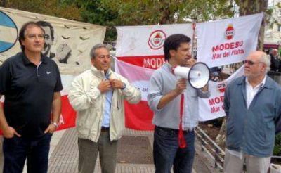 Ra�l Alfons�n sigue vive en el coraz�n de los radicales marplatenses