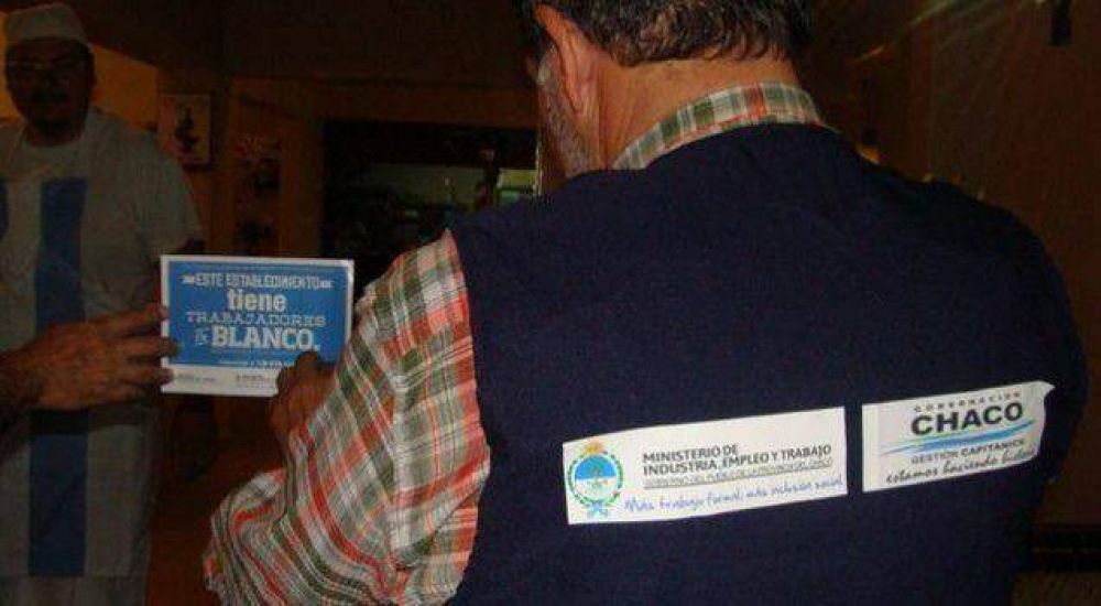 Identifican a comercios que tienen a todo su personal en regla