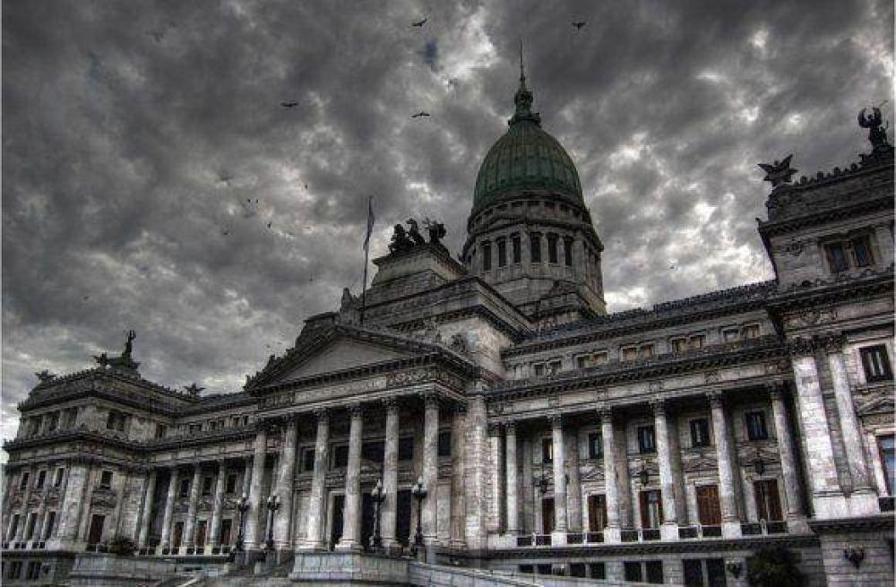 La falta de un debate profundo