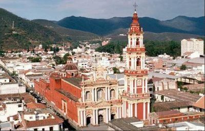 Salta colm� su capacidad hotelera