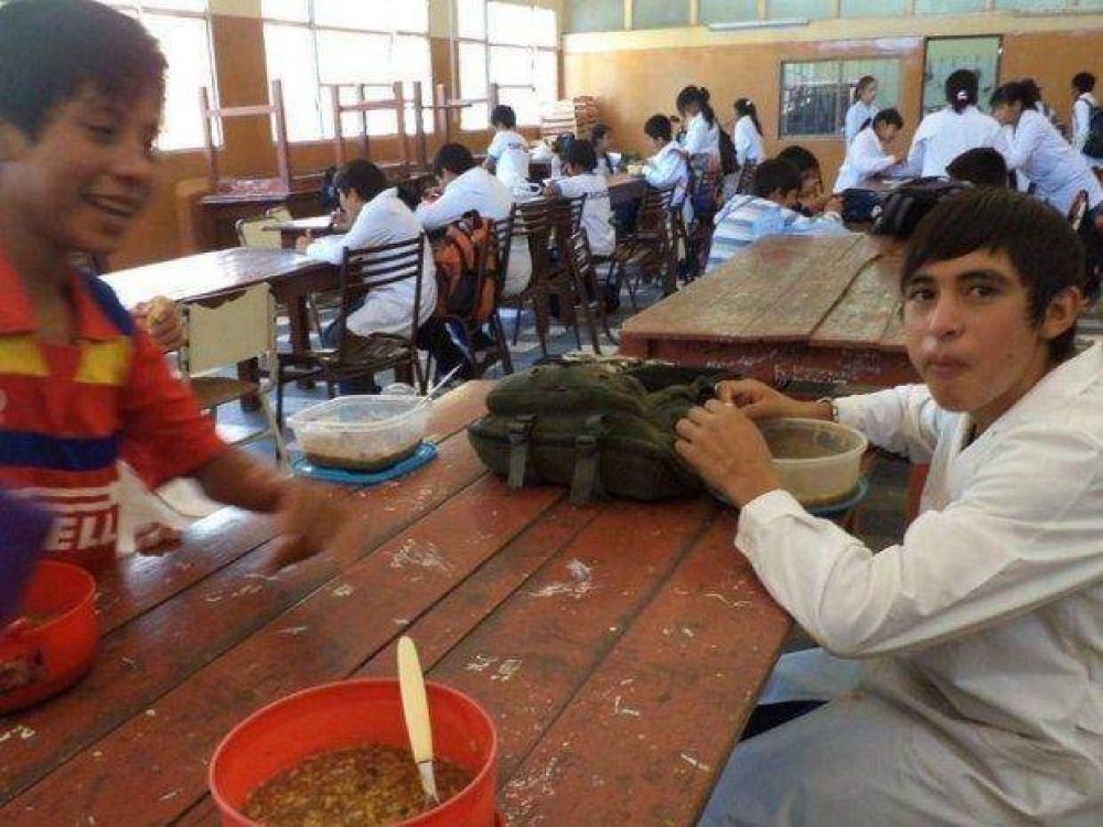 En San Mart�n, los chicos de las escuelas p�blicas almuerzan con $ 4,60