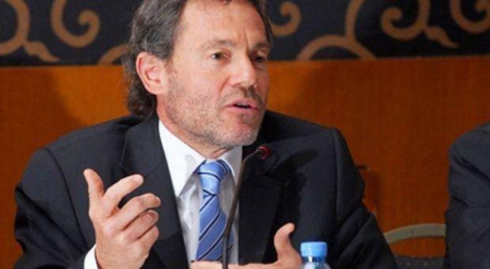 El denarva�smo abierto "a quien quiera conformar una opci�n" anti-K para octubre