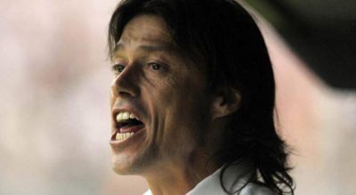 Almeyda, listo para ser el nuevo DT de Banfield: debutar�a ante Instituto