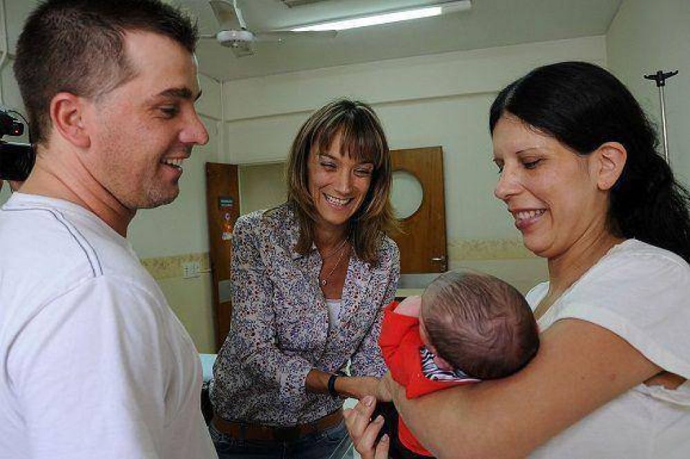 El Hospital Materno Infantil de Tigre cumpli� cinco a�os con los vecinos