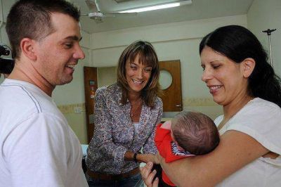 El Hospital Materno Infantil de Tigre cumpli� cinco a�os con los vecinos