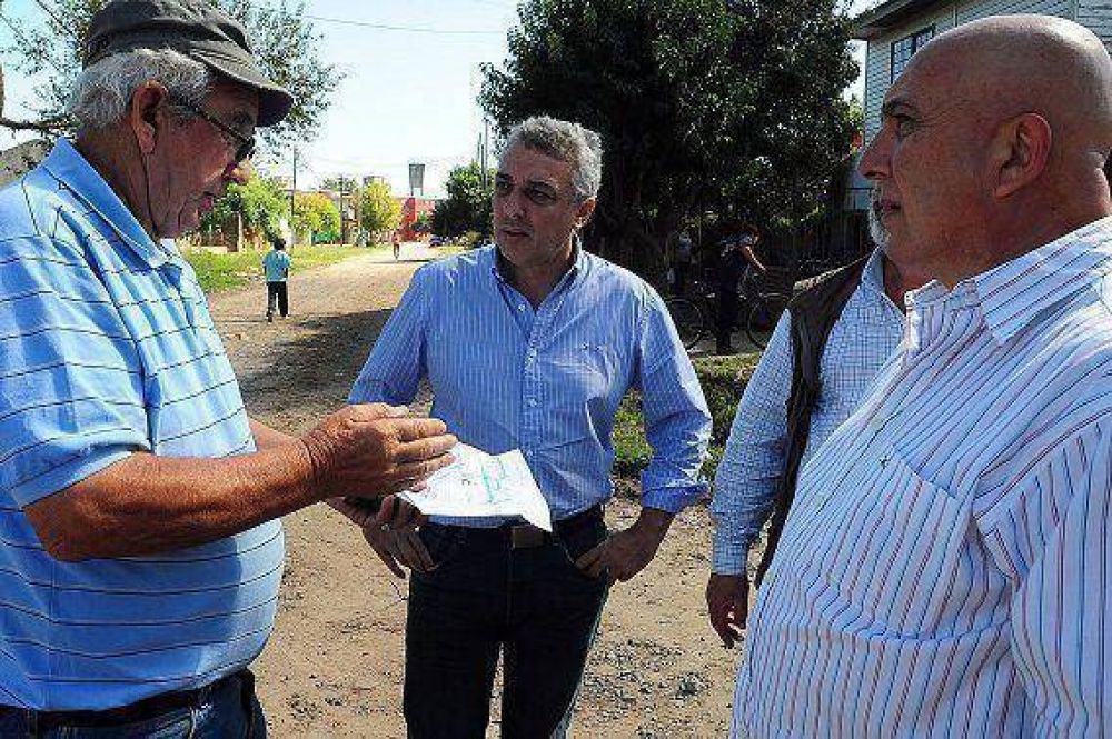 Tigre inici� el Plan de Asfaltos 2013