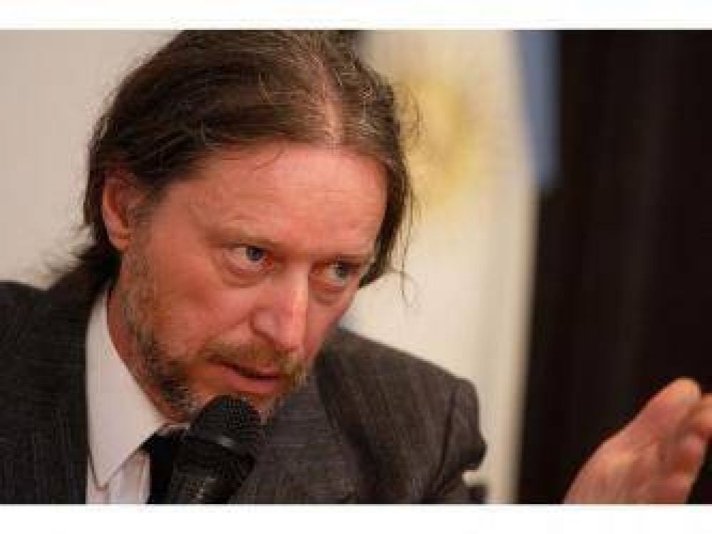 �Ahora, la pelea es por los recursos naturales, y de all� que los ingleses no quieren perder Malvinas�