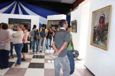 Prosigue la muestra Arte y Trabajo en el Galpon C