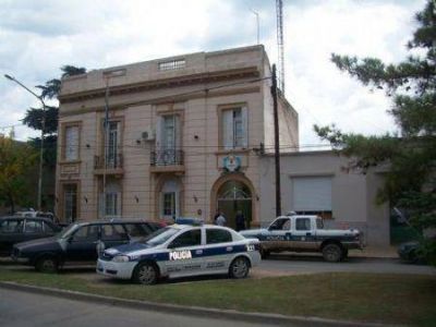 Efectivo policial recibi� un disparo en una mano durante operativo
