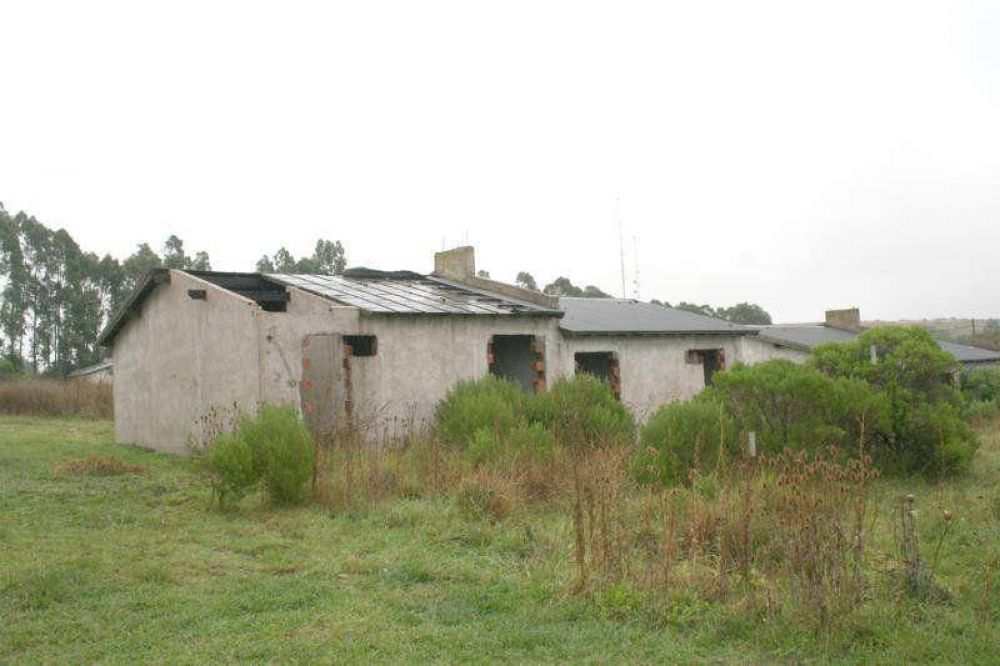 Adjudicatarios del barrio Smata exigen que el gremio les firme la sesi�n de los terrenos